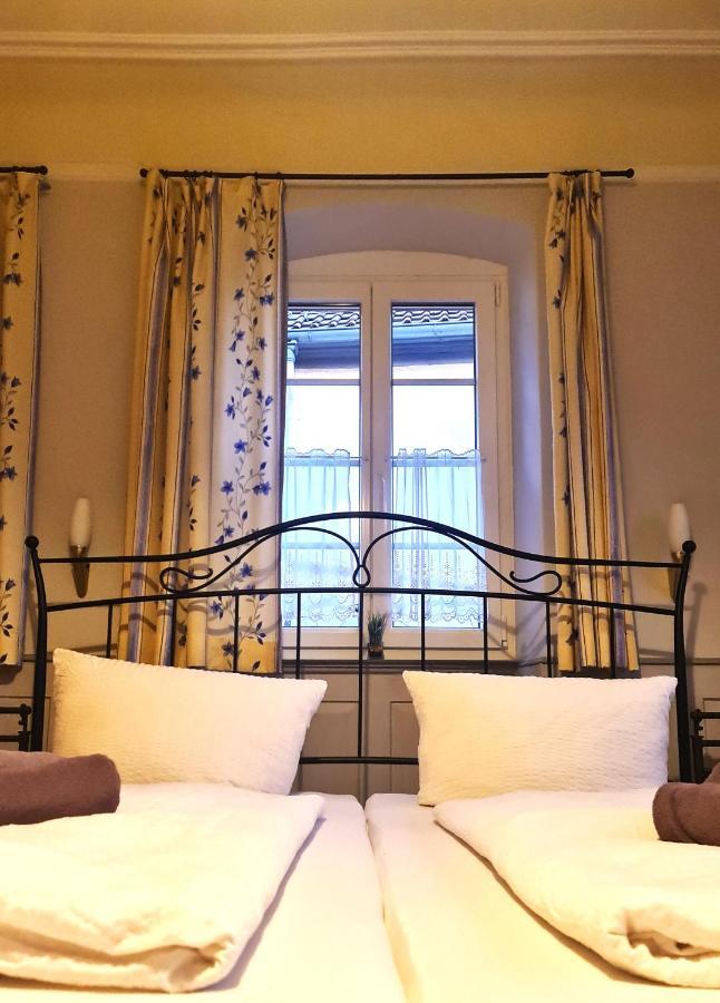 Gaestehaus Zum Weinbauer Родт-унтер-Рітбурґ Екстер'єр фото