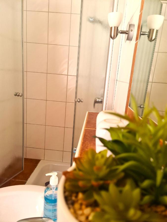 Gaestehaus Zum Weinbauer Родт-унтер-Рітбурґ Екстер'єр фото